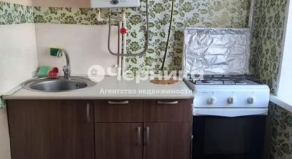 Купить квартиру 1 комнатную, 35.7 кв. м. Фотография №1 Продам квартиру 1 комнатную с общей площадью 35.7м2, 3/5 эт., на улице 60 лет октября мкр, г. Каменск-Шахтинский, Ростовская обл., Россия, агентство АН Черника. Фотография №1