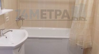 Снять квартиру 1 комнатную, 40 кв. м., Россия, г. Челябинск. Фотография №8