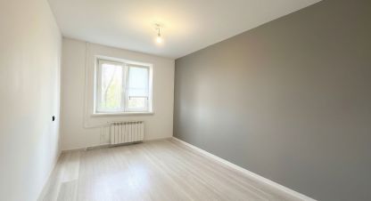 Купить квартиру 2-х комнатную, 44 кв. м. Фотография №1 Продам квартиру 2-х комнатную с общей площадью 44м2, 4/5 эт., на улице Пушкина ул, Старый район, г. Волжский, Волгоградская обл., Россия, агентство Агентство недвижимости Партнёр. Фотография №1