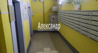 Купить 2-х комнатную квартиру на улице Первомайская г. Посёлок шушары. Фотография №4