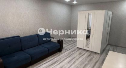 Купить квартиру 1 комнатную, 30 кв. м. Фотография №1 Продам квартиру 1 комнатную с общей площадью 30м2, 1/5 эт., на улице Красная, г. Каменск-Шахтинский, Ростовская обл., Россия, агентство АН Черника. Фотография №1