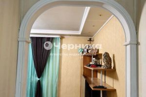 Продам квартиру 3-х комнатную с общей площадью 71.9м2, 1/3 эт., на улице Коперника, г. Новошахтинск, Ростовская обл., Россия, агентство АН Черника
