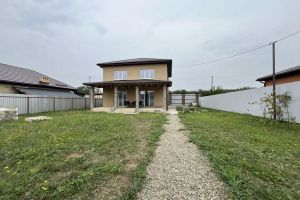 Продам дом 9-ти комнатный с общей площадью 220м2, на улице Краснодарская ул, г. Краснодар, Краснодарский край, Россия, агентство Аурус-Риэлт Продам дом 9-ти комнатный с общей площадью 220м2, на улице Краснодарская ул, г. Краснодар, Краснодарский край, Россия, агентство Аурус-Риэлт