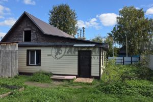 Продам дом 2-х комнатный с общей площадью 56.5м2, на улице Куйбышева, г. Посёлокского типа васильево, Татарстан респ., Россия, агентство Арслан