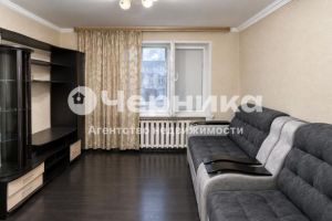 Продам квартиру 2-х комнатную с общей площадью 47м2, 1/8 эт., на улице Адмиральского, г. Пятигорск, Ставропольский край, Россия, агентство АН Черника Продам квартиру 2-х комнатную с общей площадью 47м2, 1/8 эт., на улице Адмиральского, г. Пятигорск, Ставропольский край, Россия, агентство АН Черника