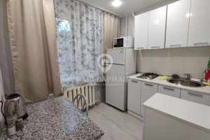 Продам квартиру 2-х комнатную с общей площадью 45м2, 1/5 эт., на улице Ленина пр-кт, г. Рыбинск, Ярославская обл., Россия, агентство Ваш Вариант Продам квартиру 2-х комнатную с общей площадью 45м2, 1/5 эт., на улице Ленина пр-кт, г. Рыбинск, Ярославская обл., Россия, агентство Ваш Вариант