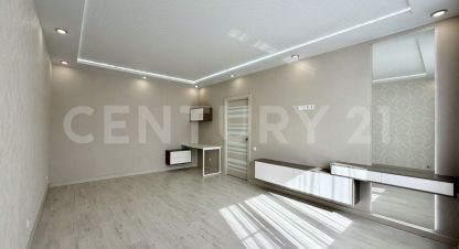 Купить квартиру 2-х комнатную, 73.3 кв. м. Фотография №1 Продам квартиру 2-х комнатную с общей площадью 73.3м2, 7/9 эт., на улице И п прокопьева ул, г. Чебоксары, Чувашия респ., Россия, агентство CENTURY 21 Россия. Фотография №1