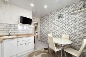 Продам квартиру 1 комнатную с общей площадью 38.29м2, 16/16 эт., на улице Писателя лаврентия таллерова ул, г. Чебоксары, Чувашия респ., Россия, агентство CENTURY 21 Россия Продам квартиру 1 комнатную с общей площадью 38.29м2, 16/16 эт., на улице Писателя лаврентия таллерова ул, г. Чебоксары, Чувашия респ., Россия, агентство CENTURY 21 Россия