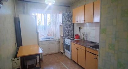 Продам квартиру 1 комнатную с общей площадью 36.6м2, 12/14 эт., на улице 50-летия Магнитки, г. Магнитогорск, Челябинская обл., Россия, агентство РиоЛюкс. Фотография №1