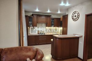 Продам квартиру 2-х комнатную с общей площадью 67.4м2, 4/9 эт., на улице Свободы, г. Иваново, Ивановская обл., Россия, агентство Вектор Продам квартиру 2-х комнатную с общей площадью 67.4м2, 4/9 эт., на улице Свободы, г. Иваново, Ивановская обл., Россия, агентство Вектор