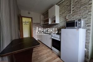 Продам квартиру 1 комнатную с общей площадью 34.1м2, 1/9 эт., на улице Приморское шоссе, Курортный район, г. Сестрорецк, Санкт-Петербург, Россия, агентство Александр-Недвижимость Продам квартиру 1 комнатную с общей площадью 34.1м2, 1/9 эт., на улице Приморское шоссе, Курортный район, г. Сестрорецк, Санкт-Петербург, Россия, агентство Александр-Недвижимость