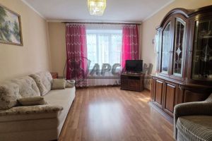 Продам квартиру 1 комнатную с общей площадью 42.9м2, 3/10 эт., на улице Спортивная, Советский район, г. Казань, Татарстан респ., Россия, агентство Арслан