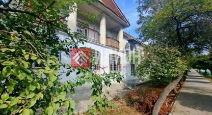 Продам квартиру 3-х комнатную с общей площадью 63.1м2, 2/2 эт., на улице Крестовского, г. Балаклава, Крым авт. респ., Россия, агентство Илион. Фотография №1