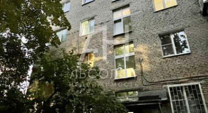 Купить квартиру 1 комнатную, 30.1 кв. м. Фотография №1 Продам квартиру 1 комнатную с общей площадью 30.1м2, 5/5 эт., на улице Октябрьская, г. Пересвет, Московская обл., Россия, агентство Абсолют Недвижимость. Фотография №1