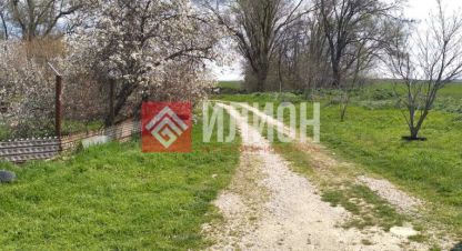Купить земельный участок. Фотография №1 Продам земельный участок, на улице Пушкина, г. Снежное, Крым авт. респ., Россия, агентство Илион. Фотография №1