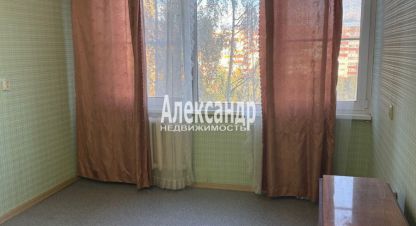 Купить квартиру 3-х комнатную, 67 кв. м. Фотография №1 Продам квартиру 3-х комнатную с общей площадью 67м2, 6/9 эт., на улице Бронетанковая, Красносельский район, г. Красное, Краснодарский край, Россия, агентство Александр-Недвижимость. Фотография №1