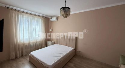 Купить 1 комнатную квартиру на улице Крымской весны г. Мирное . Фотография №4