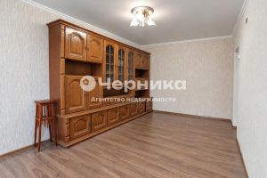 Продам квартиру 1 комнатную с общей площадью 30.7м2, 2/5 эт., на улице Кирова, г. Кисловодск, Ставропольский край, Россия, агентство АН Черника