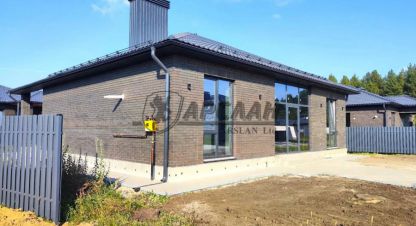 Продам дом 4-х комнатный с общей площадью 125м2, на улице Ихсан, г. Казань, Татарстан респ., Россия, агентство Арслан. Фотография №1