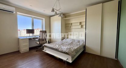 Купить квартиру 1 комнатную, 35 кв. м. Фотография №1 Продам квартиру 1 комнатную с общей площадью 35м2, 7/9 эт., на улице Совхозная, г. Симферополь , Крым авт. респ., Россия, агентство Эксперт Про . Фотография №1