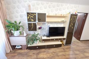 Продам квартиру 2-х комнатную с общей площадью 46.5м2, 4/5 эт., на улице Мира, г. Чебоксары, Чувашия респ., Россия, агентство Агентство недвижимости Ориентир