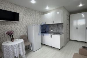 Продам квартиру 1 комнатную с общей площадью 24м2, 3/9 эт., на улице Эгерский бульвар, г. Чебоксары, Чувашия респ., Россия, агентство Агентство недвижимости Ориентир