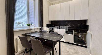 Купить квартиру 2-х комнатную, 49.3 кв. м. Фотография №1 Продам квартиру 2-х комнатную с общей площадью 49.3м2, 1/1 эт., на улице Воровского, г. Симферополь , Крым авт. респ., Россия, агентство Эксперт Про . Фотография №1