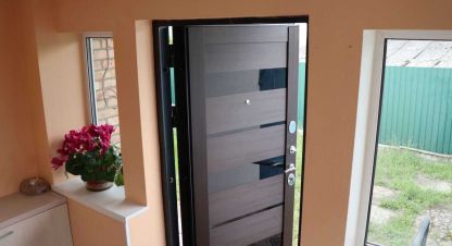 Купить дом 5-ти комнатную, 125 кв. м. Фотография №1 Продам дом 5-ти комнатный с общей площадью 125м2, г. Остер , Черниговская обл., Украина, агентство Aspo.biz. Фотография №1