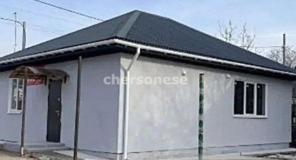 Купить дом 2-х комнатную, 80 кв. м. Фотография №1 Продам дом 2-х комнатный с общей площадью 80м2, Нахимовский район, г. Полюшко, Крым авт. респ., Россия, агентство Херсонес Недвижимость. Фотография №1