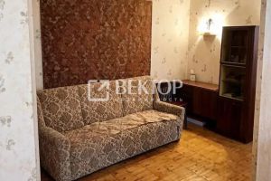 Продам квартиру 2-х комнатную с общей площадью 44.2м2, 3/5 эт., на улице Мкр черноречье, г. Кострома, Костромская обл., Россия, агентство Вектор Продам квартиру 2-х комнатную с общей площадью 44.2м2, 3/5 эт., на улице Мкр черноречье, г. Кострома, Костромская обл., Россия, агентство Вектор
