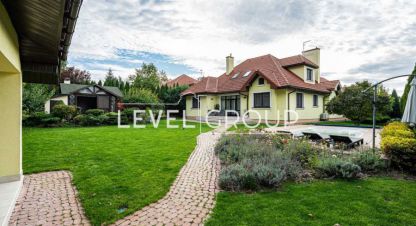 Купить дом 5-ти комнатную, 262 кв. м. Фотография №9 Купить дом 5-ти комнатную, 262 кв. м., Украина, г. Рославичи . Фотография №9