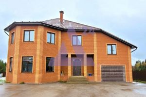 Продам дом с общей площадью 332.5м2, на улице Солнечная, г. Малая медведица ( залесная), Пермский край, Россия, агентство АН Династия 24