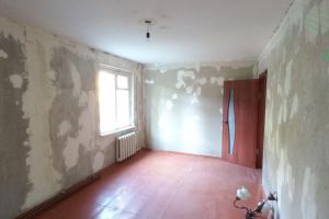 Продам квартиру 3-х комнатную с общей площадью 61.4м2, 2/5 эт., на улице 9-й микро, г. Липецк, Липецкая обл., Россия, агентство Альфа