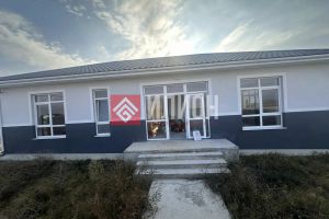Продам дом 3-х комнатный с общей площадью 120м2, на улице Ясная, г. Пионерское , Крым авт. респ., Россия, агентство Илион