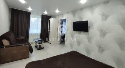 Купить квартиру 2-х комнатную, 45.4 кв. м. Фотография №1 Продам квартиру 2-х комнатную с общей площадью 45.4м2, 1/5 эт., на улице 50 лет влксм, г. Рыбинск, Ярославская обл., Россия, агентство Ваш Вариант. Фотография №1