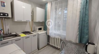Купить квартиру 2-х комнатную, 45 кв. м. Фотография №1 Продам квартиру 2-х комнатную с общей площадью 45м2, 1/5 эт., на улице 50 лет влксм, г. Рыбинск, Ярославская обл., Россия, агентство Ваш Вариант. Фотография №1