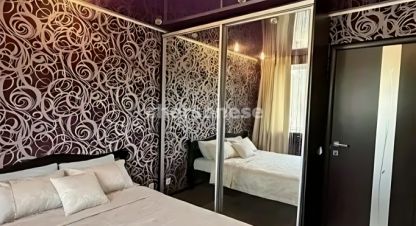 Купить квартиру 1 комнатную, 35.5 кв. м. Фотография №1 Продам квартиру 1 комнатную с общей площадью 35.5м2, 1/5 эт., на улице Маршала блюхера, Гагаринский район, г. Севастополь, Крым авт. респ., Россия, агентство Херсонес Недвижимость. Фотография №1
