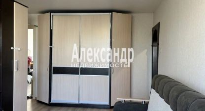 Купить 3-х комнатную квартиру на улице Есенина г. Ской посёлок назия. Фотография №4