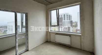 Купить квартиру 2-х комнатную, 42 кв. м. Фотография №1 Продам квартиру 2-х комнатную с общей площадью 42м2, 10/10 эт., на улице Александра суворова, г. Симферополь , Крым авт. респ., Россия, агентство Эксперт Про . Фотография №1