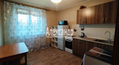 Снять квартиру 1 комнатную, 38 кв. м. Фотография №1 Сдам квартиру 1 комнатную с общей площадью 38м2, 4/16 эт., на улице Карпинского, Калининский район, г. Санкт-Петербург, Санкт-Петербург, Россия, агентство Александр-Недвижимость. Фотография №1
