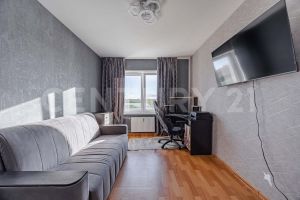 Продам квартиру 2-х комнатную с общей площадью 57.7м2, 3/5 эт., на улице Юнтоловский 45 к 5 строение, г. Санкт-Петербург, Санкт-Петербург, Россия, агентство CENTURY 21 Россия Продам квартиру 2-х комнатную с общей площадью 57.7м2, 3/5 эт., на улице Юнтоловский 45 к 5 строение, г. Санкт-Петербург, Санкт-Петербург, Россия, агентство CENTURY 21 Россия