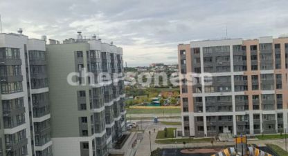 Купить квартиру 2-х комнатную, 60 кв. м. Фотография №1 Продам квартиру 2-х комнатную с общей площадью 60м2, 7/10 эт., на улице Молочная, Ленинский район, г. Севастополь, Крым авт. респ., Россия, агентство Херсонес Недвижимость. Фотография №1