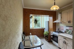 Сдам квартиру 1 комнатную с общей площадью 30м2, 5/5 эт., на улице Тоннельная ул, г. Сочи, Краснодарский край, Россия, агентство Адмирал Сдам квартиру 1 комнатную с общей площадью 30м2, 5/5 эт., на улице Тоннельная ул, г. Сочи, Краснодарский край, Россия, агентство Адмирал