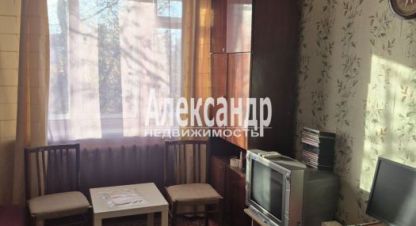 Продам квартиру 1 комнатную с общей площадью 30.8м2, 2/2 эт., на улице Октябрьская, Кировский район, г. Ской посёлок назия, Ленинградская обл., Россия, агентство Александр-Недвижимость. Фотография №1