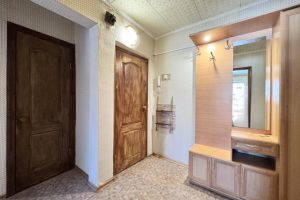 Продам квартиру 3-х комнатную с общей площадью 55.2м2, 2/5 эт., на улице Дружбы ул, Бежицкий район, г. Брянск, Брянская обл., Россия, агентство Интернет-партнер