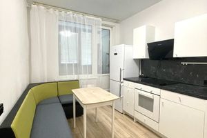 Сдам квартиру 1 комнатную с общей площадью 30.7м2, 3/15 эт., на улице Пражская ул, г. Заневскоеское поселение, кудрово, Ленинградская обл., Россия, агентство Интернет-партнер