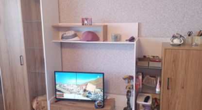 Продам квартиру 1 комнатную с общей площадью 32м2, 3/5 эт., на улице Героев десантников ул, Южный район, г. Новороссийск, Краснодарский край, Россия, агентство Интернет-партнер. Фотография №1