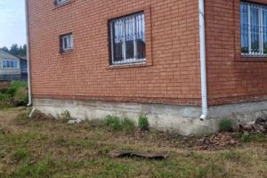 Продам дом 3-х комнатный с общей площадью 90.8м2, на улице Тихая ул, г. Апшеронск, Краснодарский край, Россия, агентство Мореон Инвест