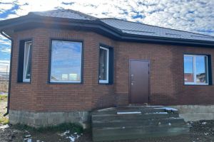 Продам дом 3-х комнатный с общей площадью 138м2, на улице Прудовый, г. Майкоп, Адыгея респ., Россия, агентство Мореон Инвест