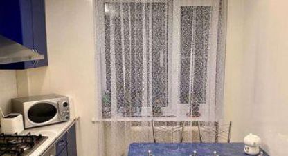 Купить квартиру 3-х комнатную, 63.9 кв. м. Фотография №1 Продам квартиру 3-х комнатную с общей площадью 63.9м2, 4/10 эт., на улице Абаканская, Первомайский район, г. Ростов-на-Дону, Ростовская обл., Россия, агентство АН Эксперт. Фотография №1